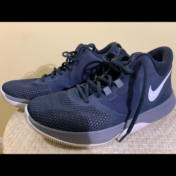 Nike high top  sneaker for men - Picture 2 of 4